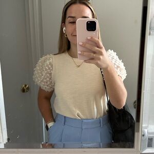 Adorable puff sleeved Maeve Anthropologie top